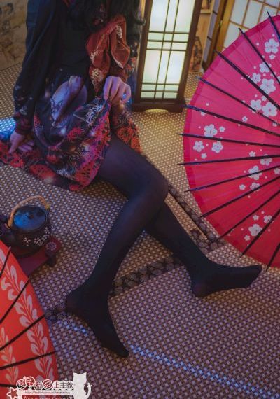 一个人看的www中文字幕_HD电影完整版在线观看