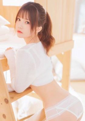 婴儿用棉签掏耳屎戳到了哭了_1080在线观看高清