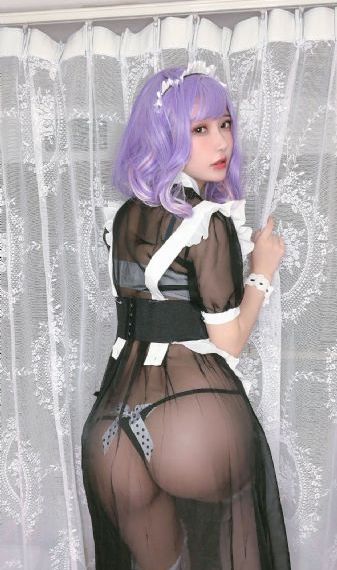 被吊起来张开腿供人玩弄H_1080神马在线观看