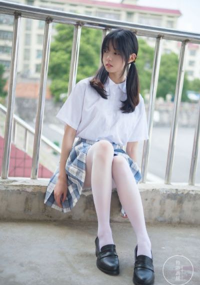 成人黄色视频久久免费观看_1080日韩电影在线