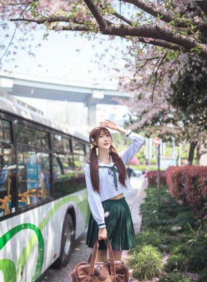 国产制服丝袜欧美在线_BD英语免费观看