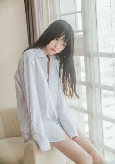 美女憋尿到极限不能尿_超清免费观看韩国