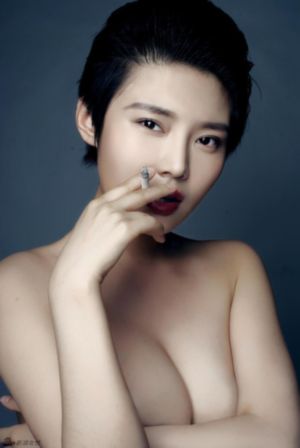 欧美三级特黄片在线免费观看_720全集免费观看