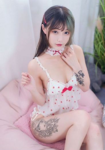 护士脱了衣服让我爽了一夜_BD在线观看视频
