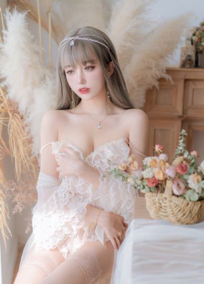 揉着大幂幂奶头视频_剧情片在线手机播放