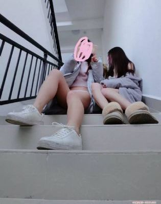 男男榨精视频GAY片_视频大全成人直接看